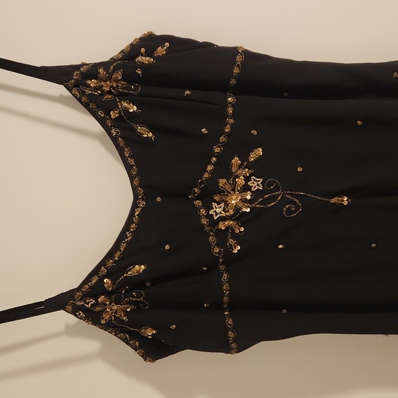 K studio beaded accent dress - Picture 3 of 7